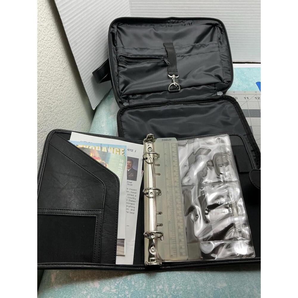 Vintage US Navy Enlistment Zippered Document Case Portfolio And Planner Binder - Picture 3 of 9